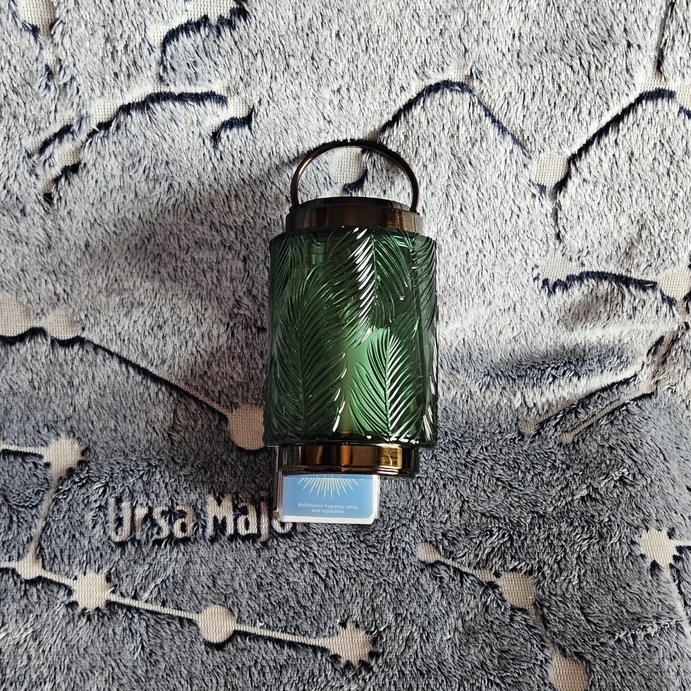 Bath & Body Works Green Leaf Pattern Holder